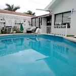 Piscina, Chalet, Tranquila * 푸에르토 드 라 크루즈