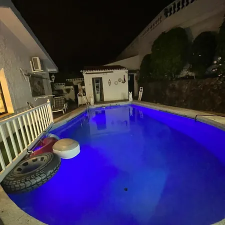 Piscina, Chalet, Tranquila Tatil Evi *