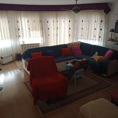 Semesterbostad Piscina, Chalet, Tranquila *