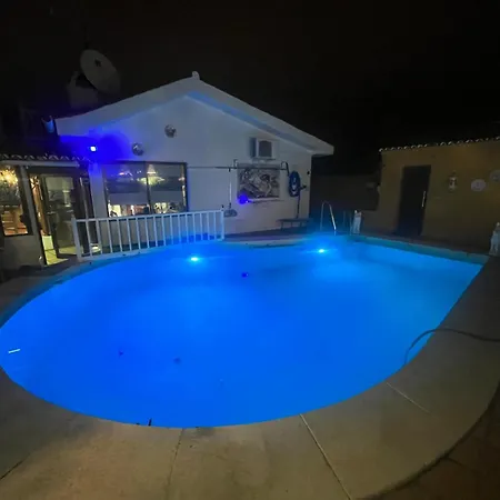 Casa, Chalet, Piscina, Barbacoa Tatil Evi